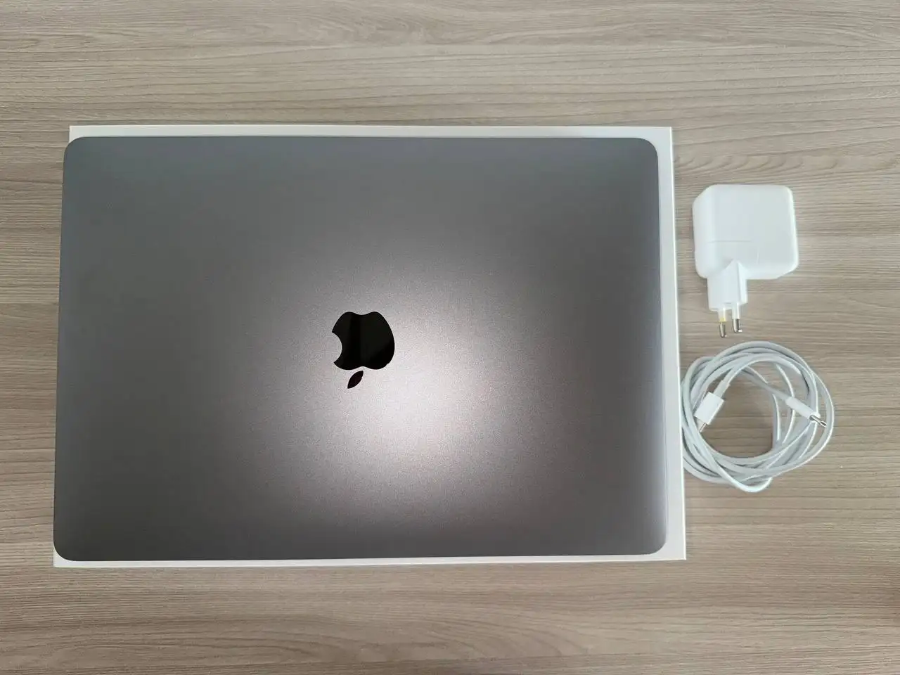 Продам MacBook Air 13 2020 M1 - Ноутбуки (Электроника) в Чебоксары