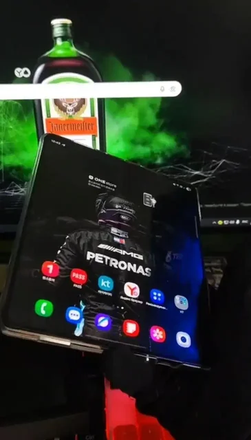 Galaxy Z Fold 4 12/256 ГБ в идеальном состоянии - Игровые приставки в Чебоксары