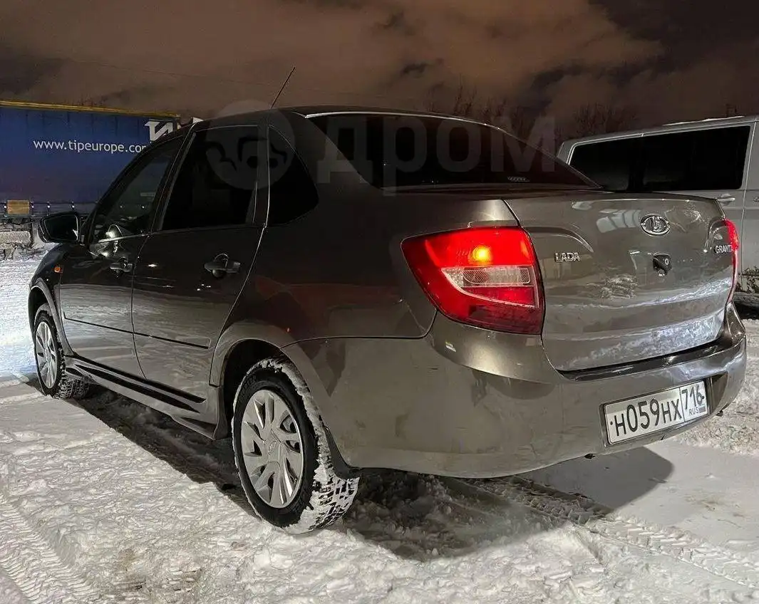Продам Lada Granta 2014-2015
