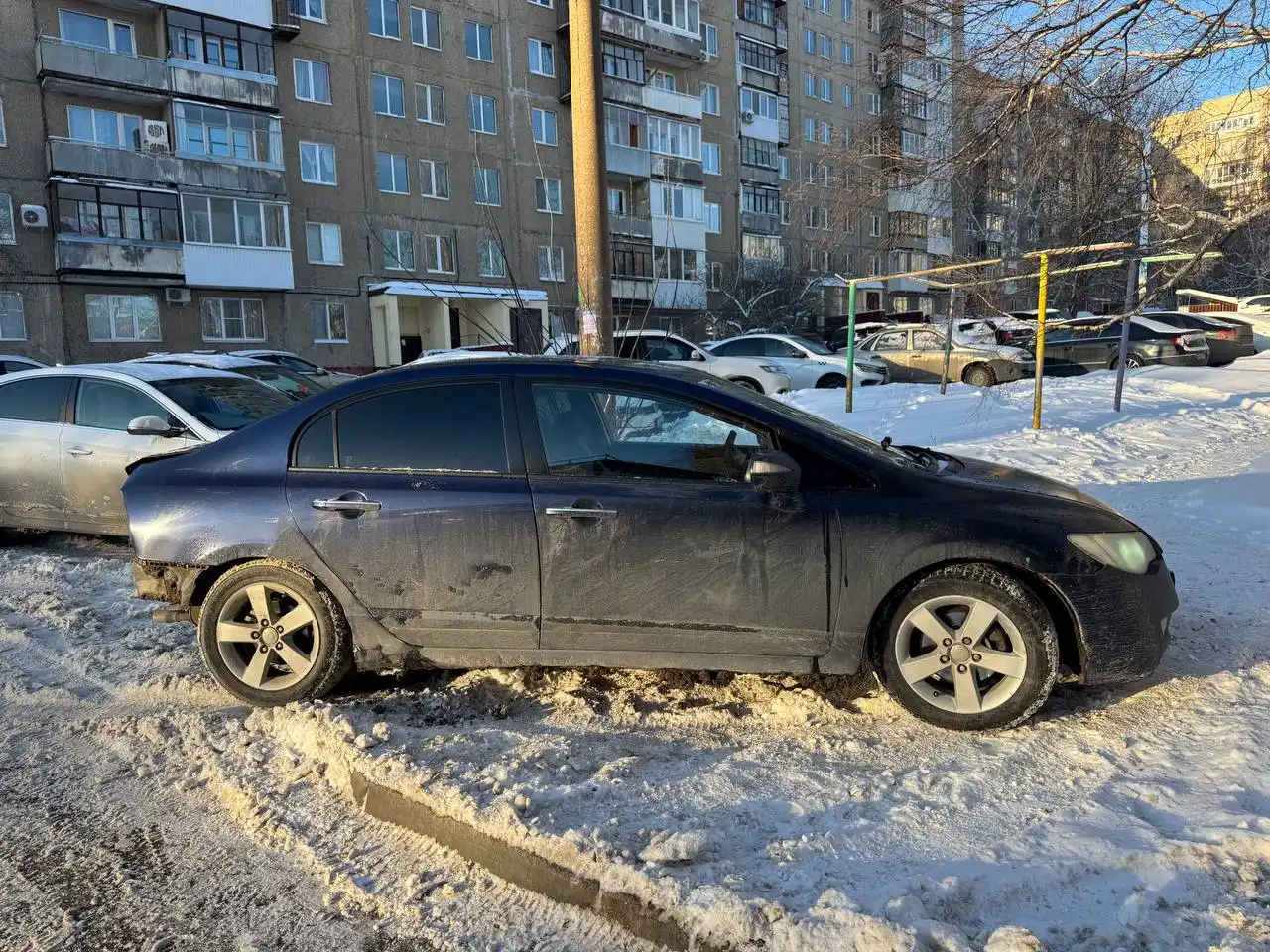 Продажа Honda Civic 2008 года с автоматом