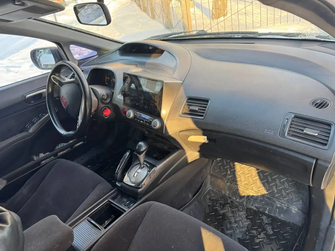 Продажа Honda Civic 2008 года с автоматом