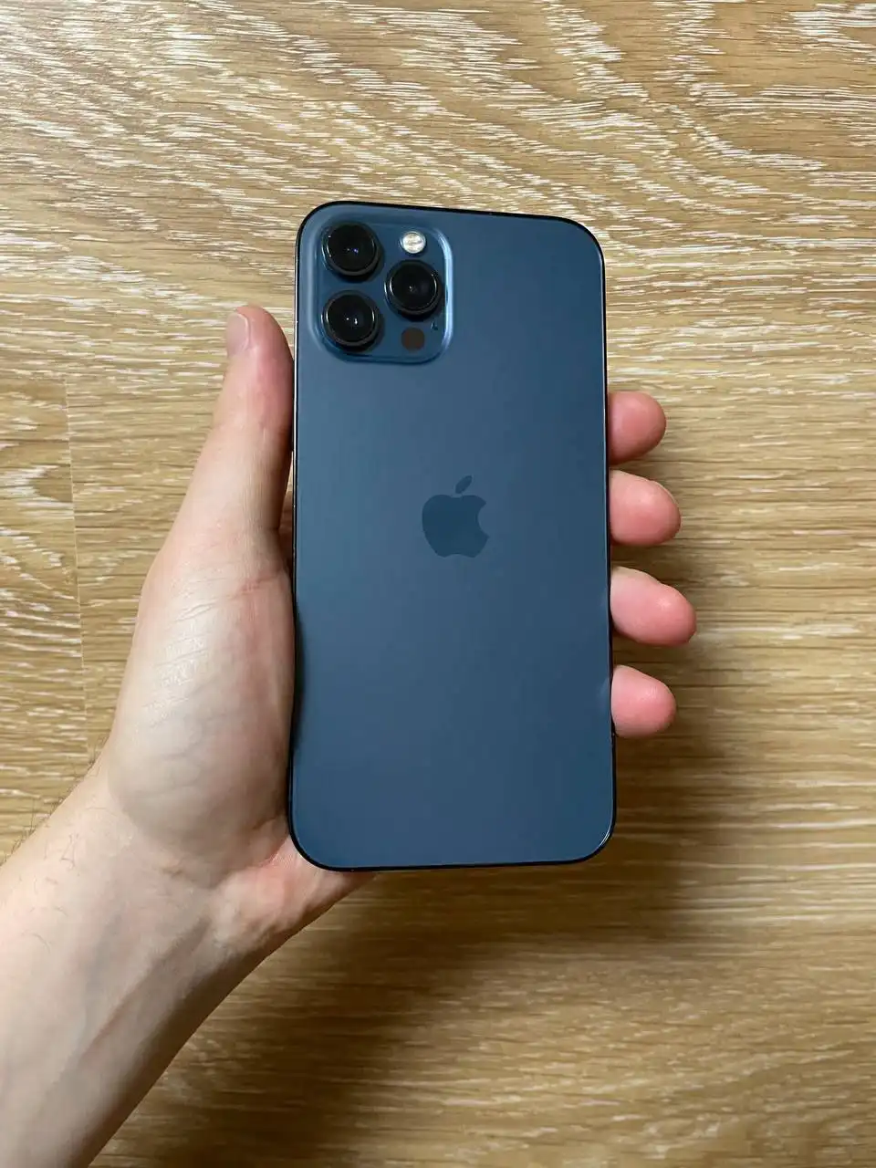 iPhone 12 Pro Max 512 ГБ в идеальном состоянии