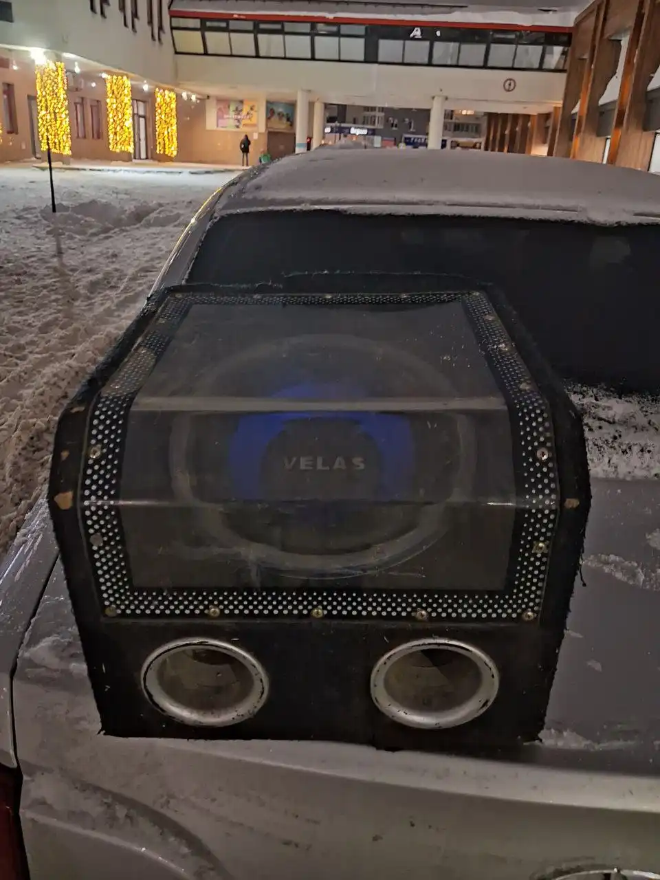 Продам сабвуфер