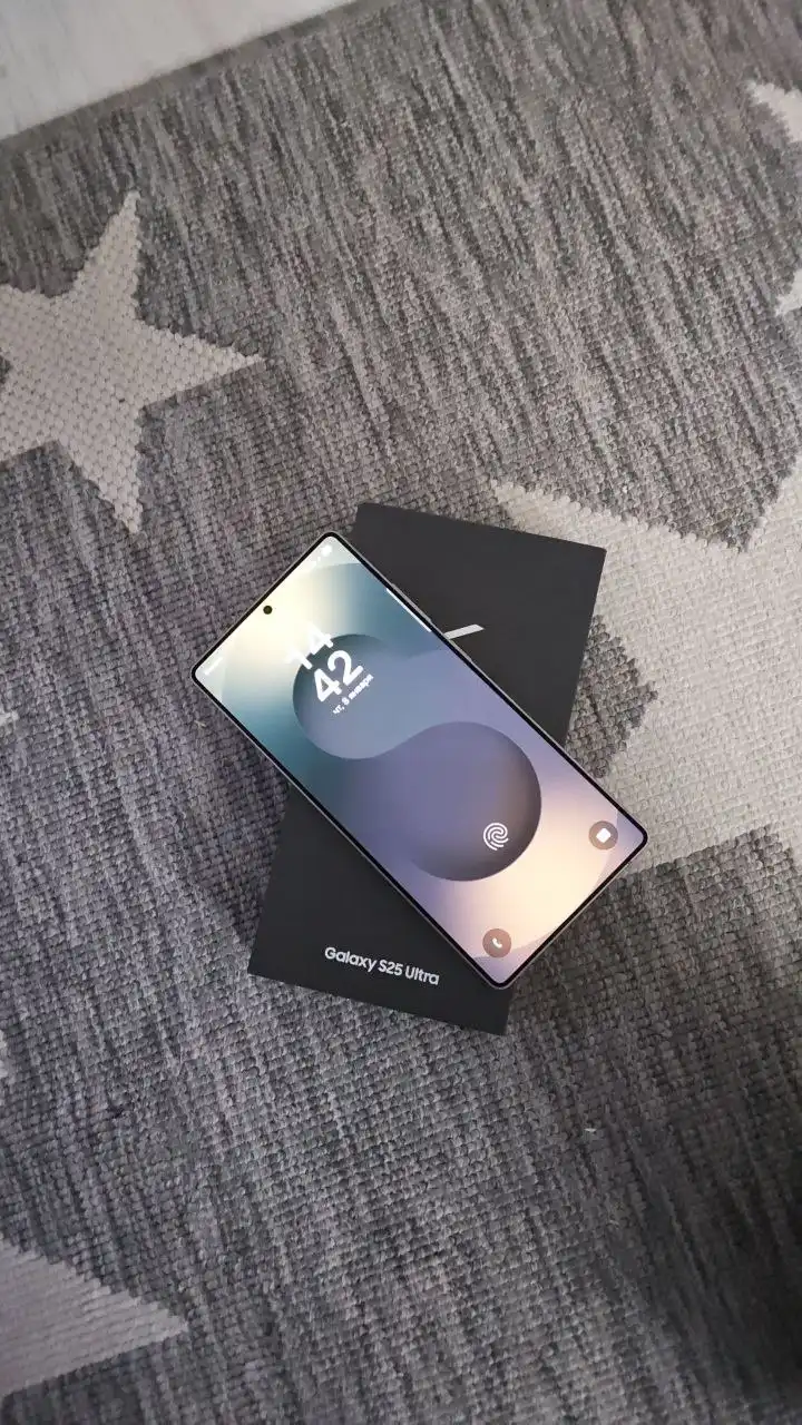 Продажа Samsung Galaxy S25 Ultra с документацией