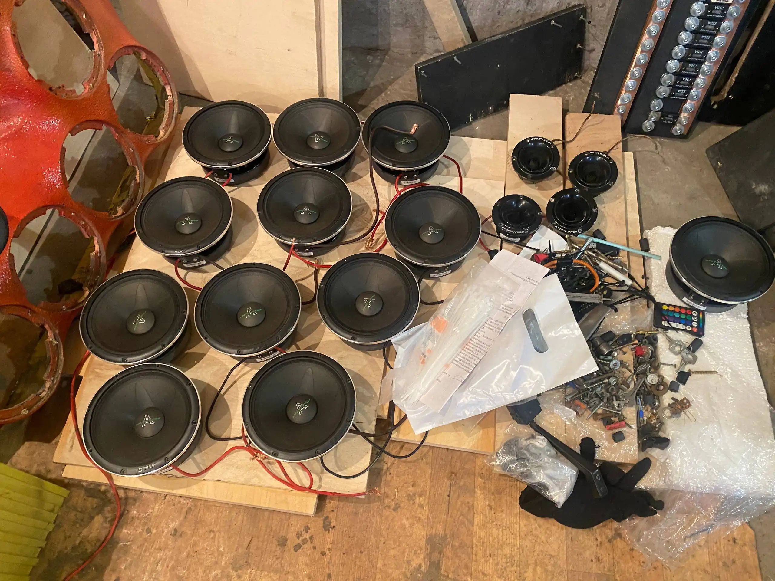 Продажа динамиков и усилителей Apocalypse - Аудиотехника (Электроника) в Уфа