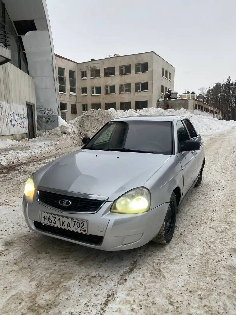 Продам Ладу Приору 1.8 с хорошей технической частью - Легковые автомобили (Авто) в Уфа