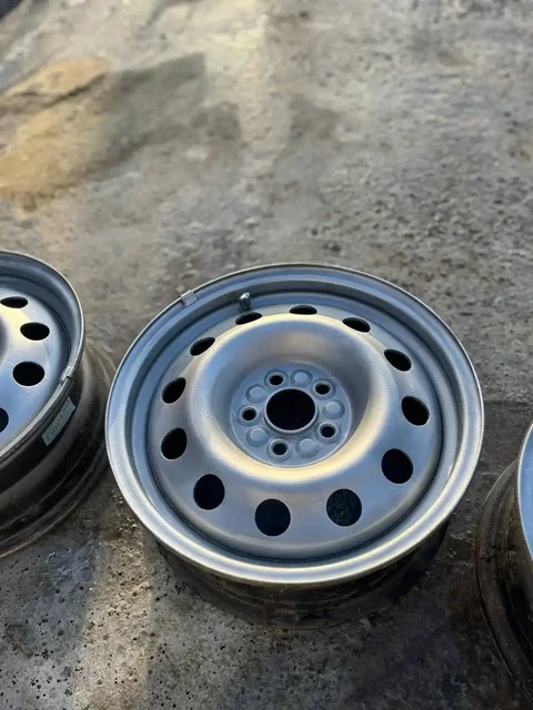 Продам штампы на поло 2500, реза 16 радиус нокиан 80% шипов - Штампы в Уфа