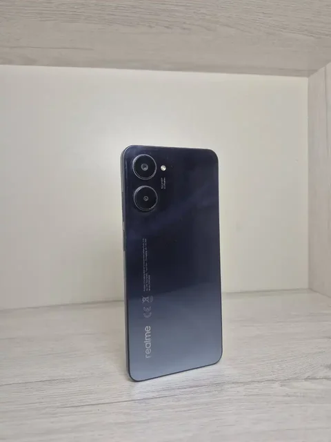 Продам телефон Realme 10 4G - Игры в Уфа