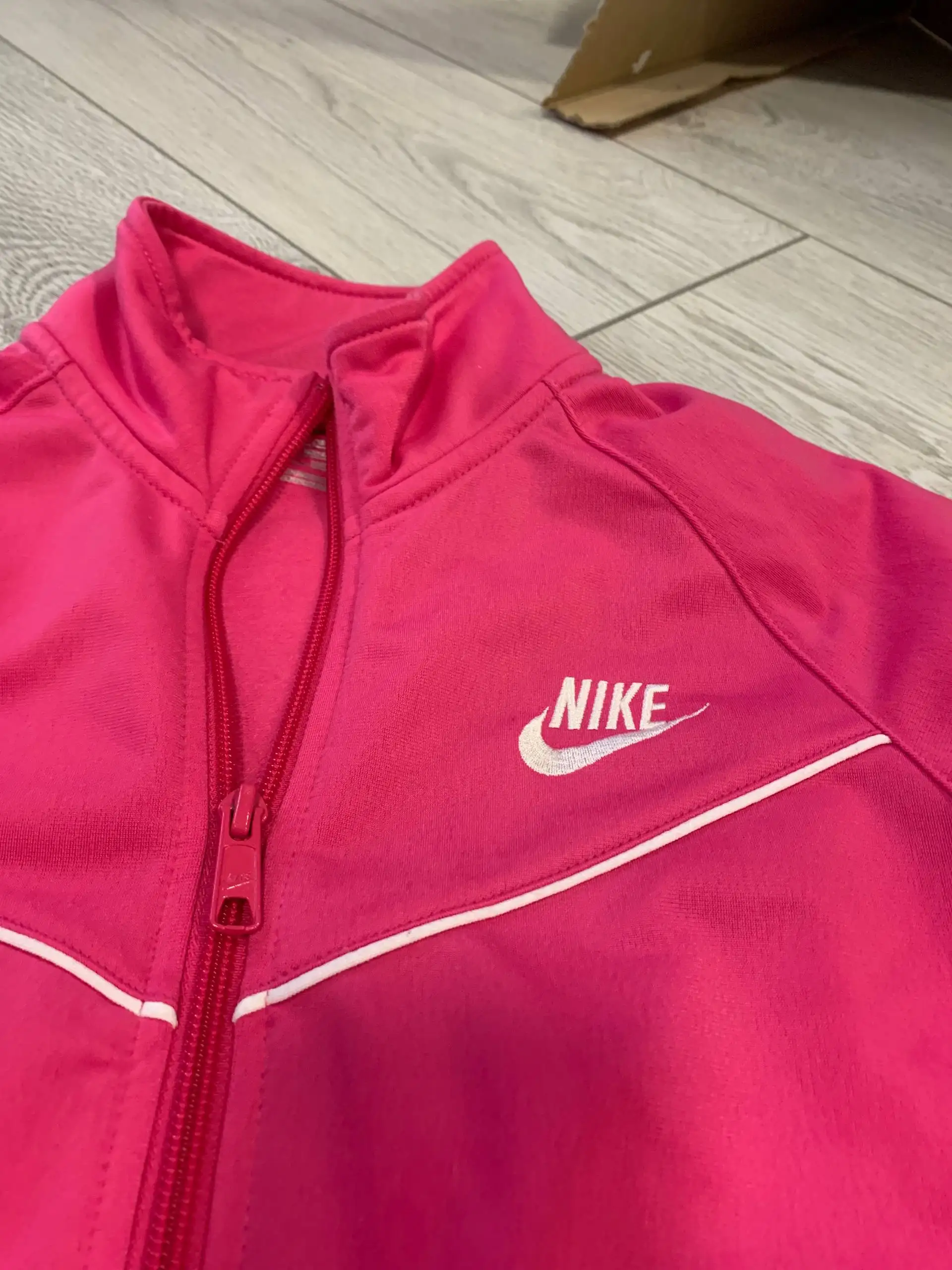 Продам оригинал обе в отличном состоянии - Одежда в Уфа