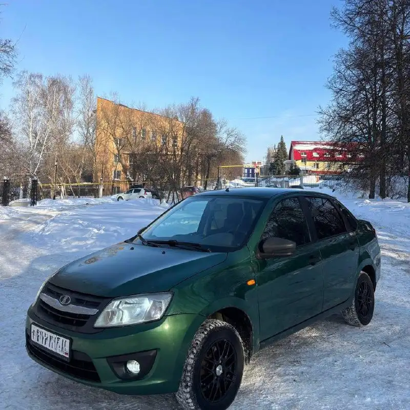 Продажа Lada Granta 2015 года в цвете Агава - Легковые автомобили (Авто) в Стерлитамак