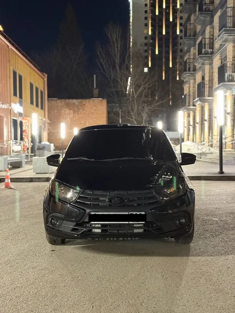 Продажа Лада Гранта 2022 года в отличном состоянии - Минивэны в Уфа