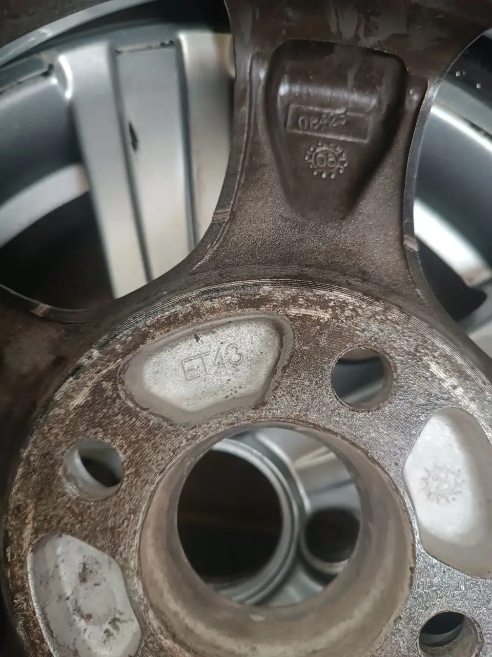 Продажа дисков R13 с резиной в износе - Запчасти (Авто) в Уфа