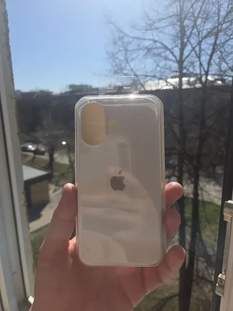 Продажа новых чехлов и защитных стекол для iPhone 16 - Электросамокаты в Уфа