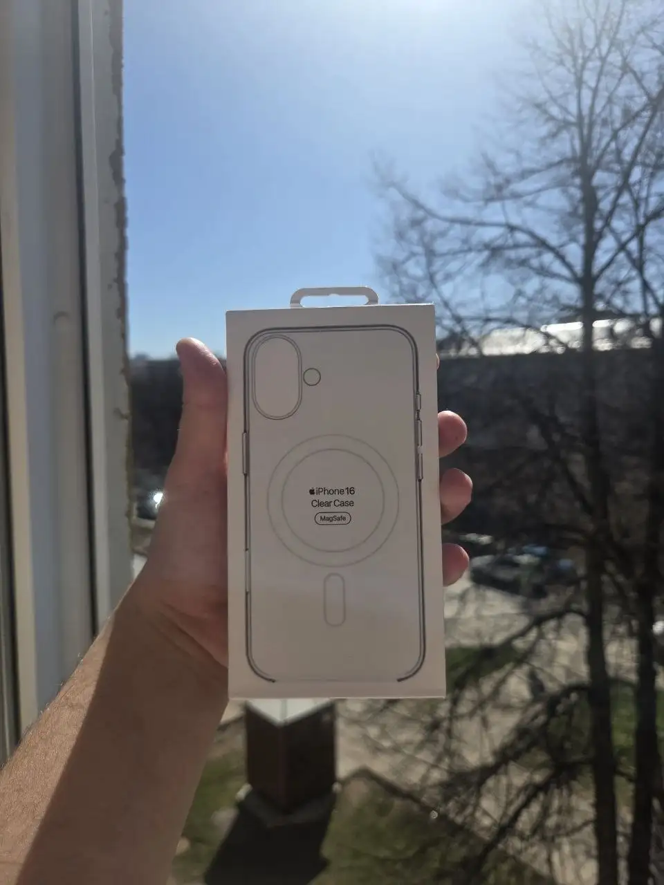 Продажа новых чехлов и защитных стекол для iPhone 16 - Аксессуары для телефонов (Электроника) в Уфа