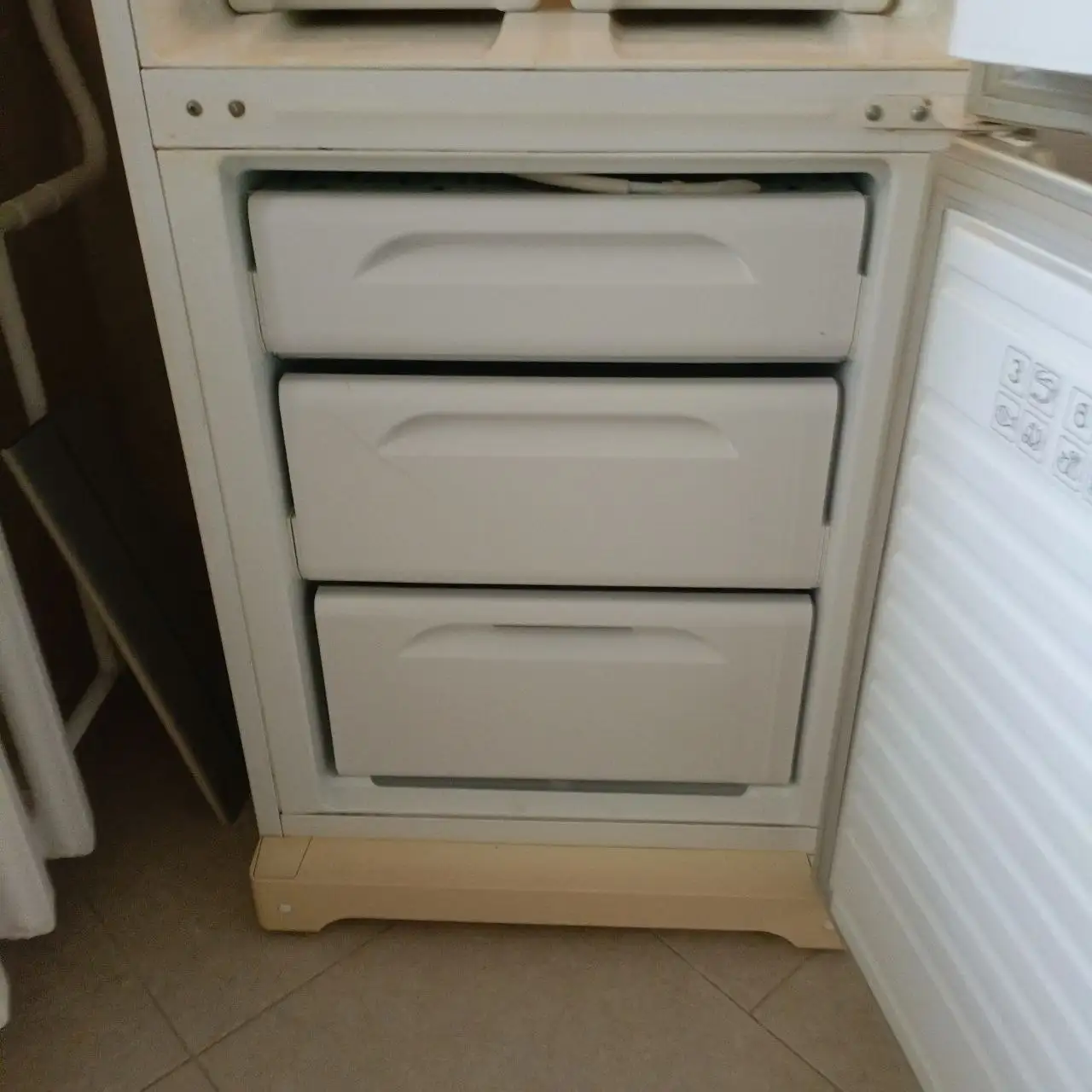 Продам холодильник Стинол и ванна металлическая - Для дома и дачи в Уфа