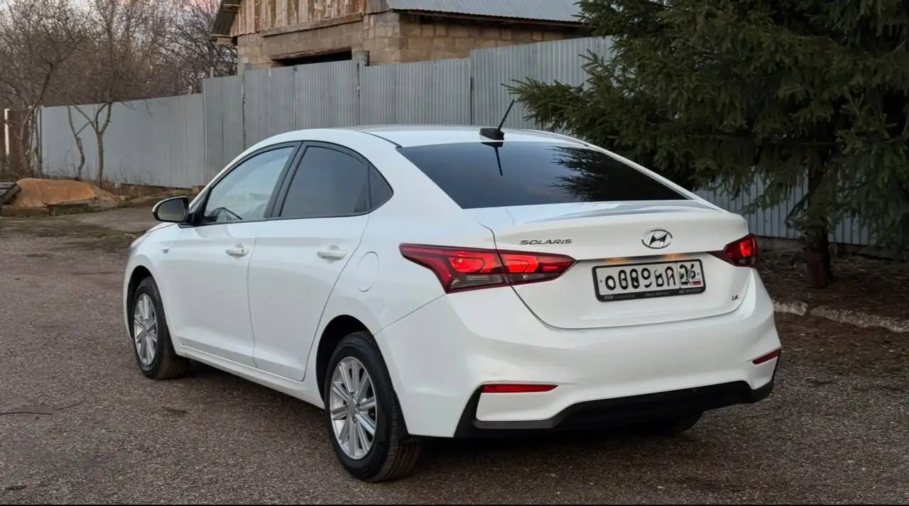 Hyundai Solaris 2017 - Легковые автомобили (Авто) в Стерлитамак