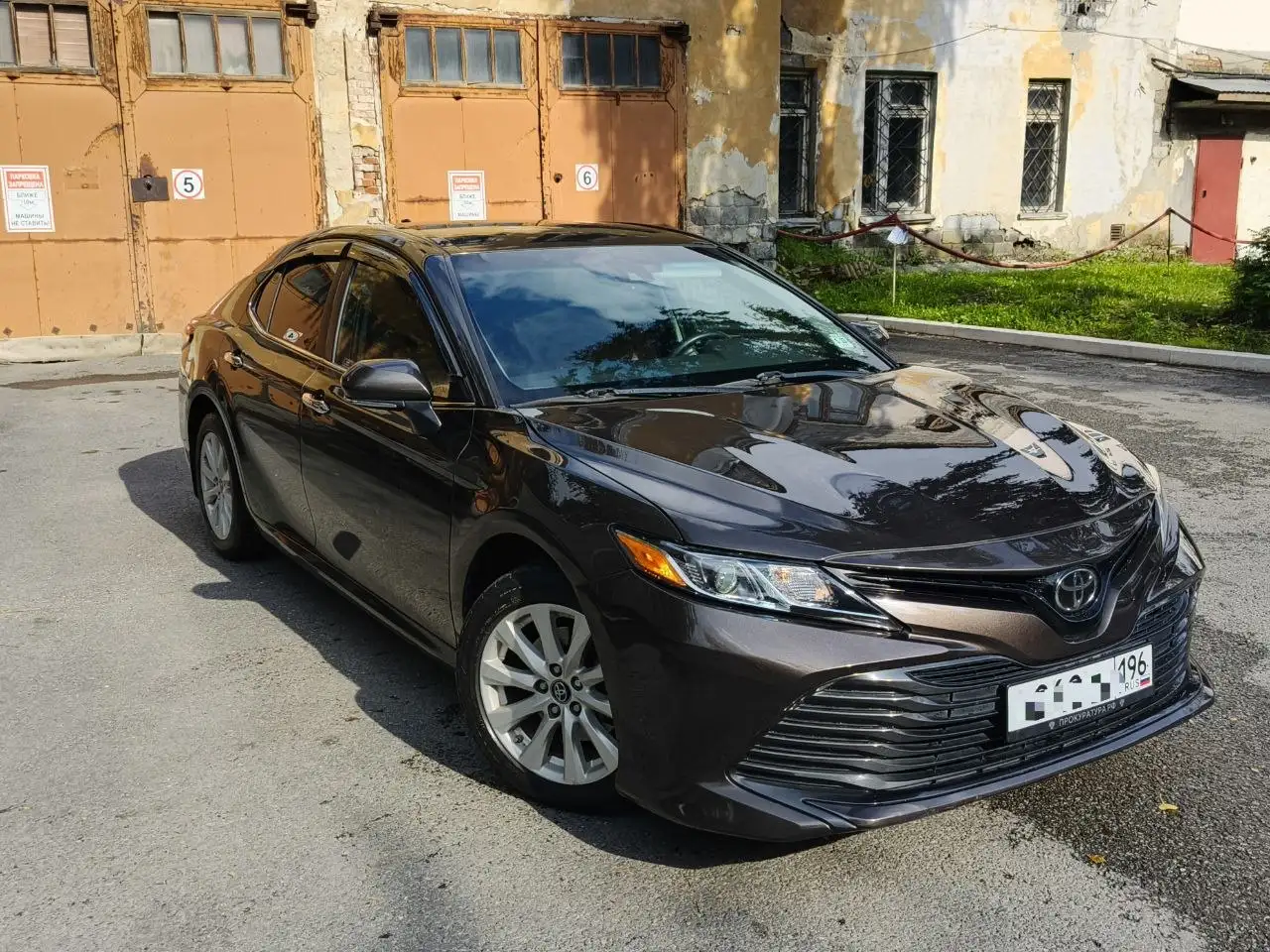 Toyota Camry XV70 2018 2.5 AT - Toyota (Авто) в Екатеринбург