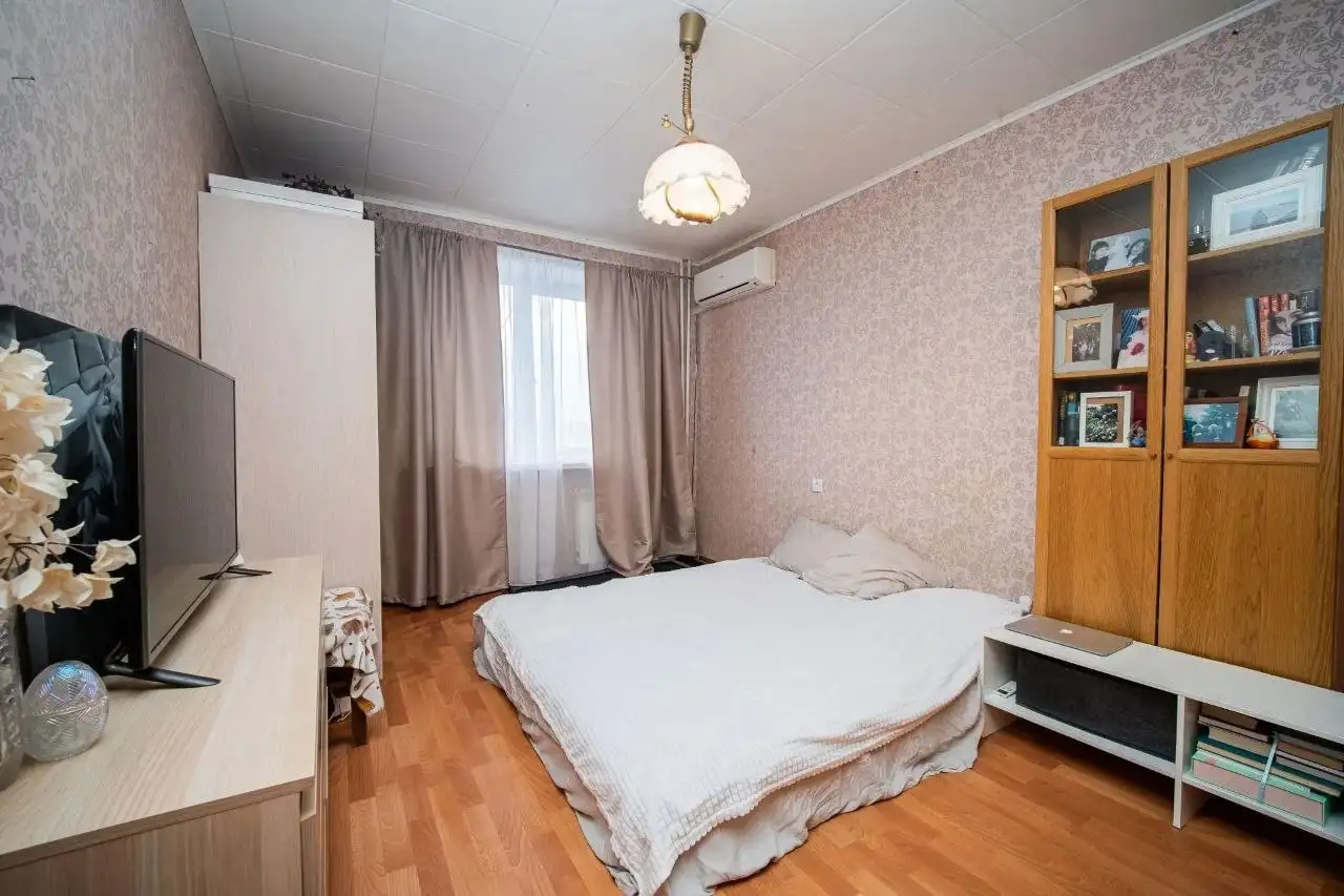 Продам 2-комнатную квартиру, 50.2 кв.м, Уфа - квартиры (Недвижимость) в Уфа