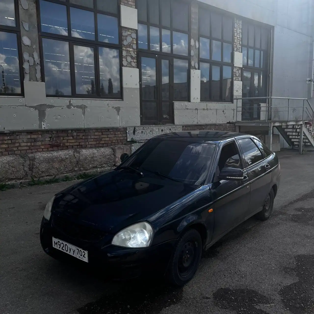 Дно пороги живые, салон ухоженный - Авто в Уфа