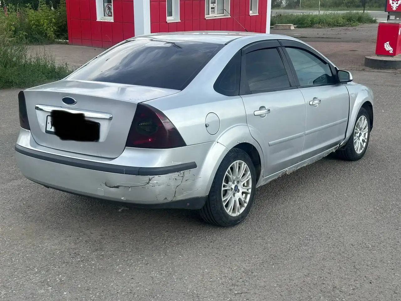 Продаю автомобиль 2017 года, 1.6, 2 комплекта колес - Легковые автомобили (Авто) в Уфа