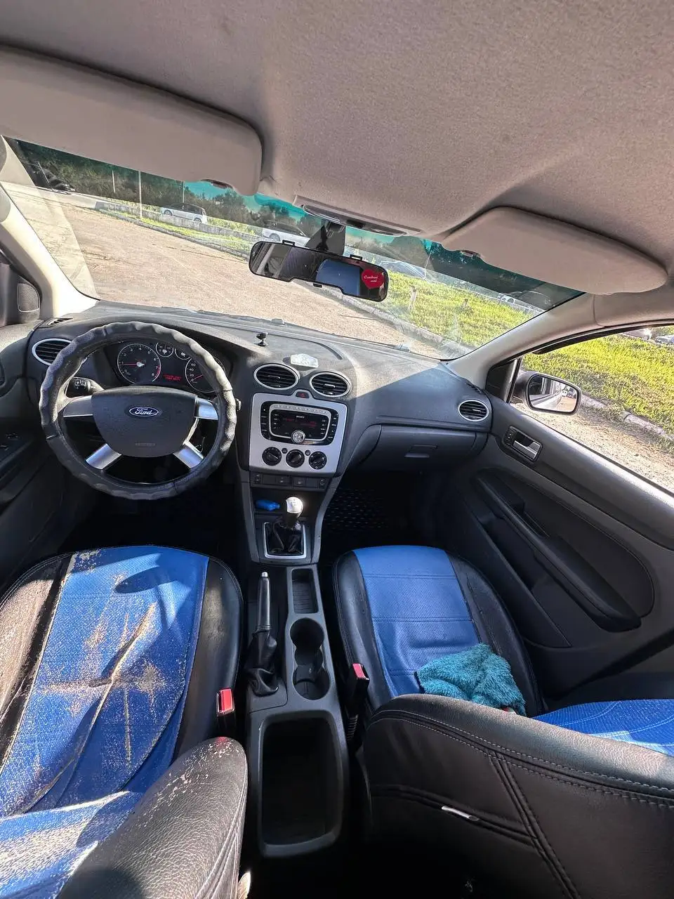 Продаю автомобиль 2017 года, 1.6, 2 комплекта колес - Легковые автомобили (Авто) в Уфа