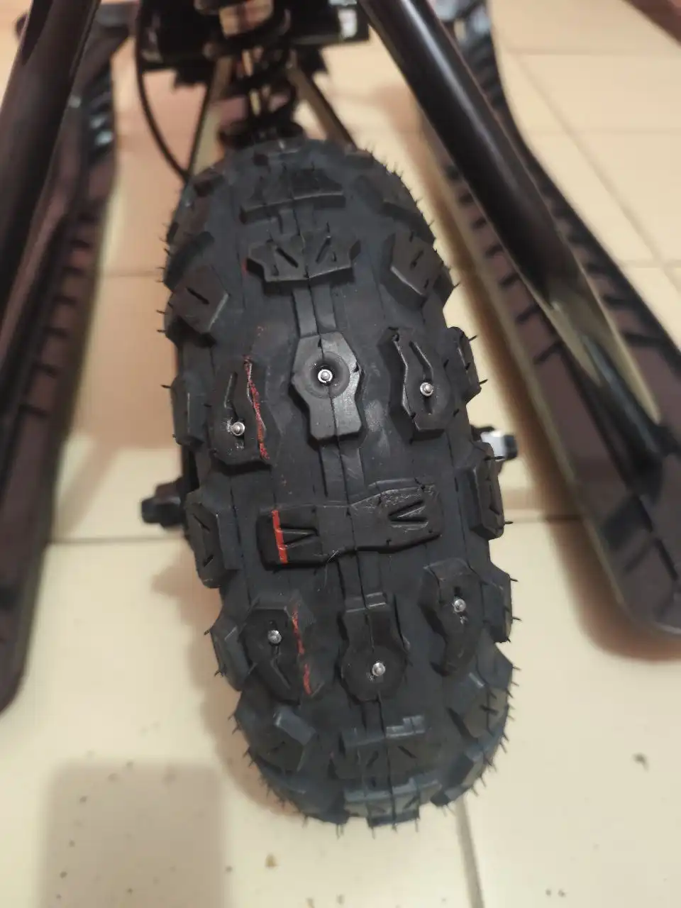 Детский новый электроснегокат