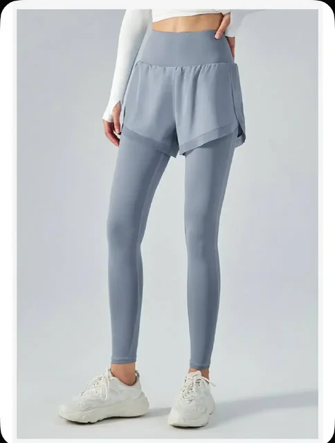 Продам новые легинсы alo йога 46 размер - Одежда в Чебоксары