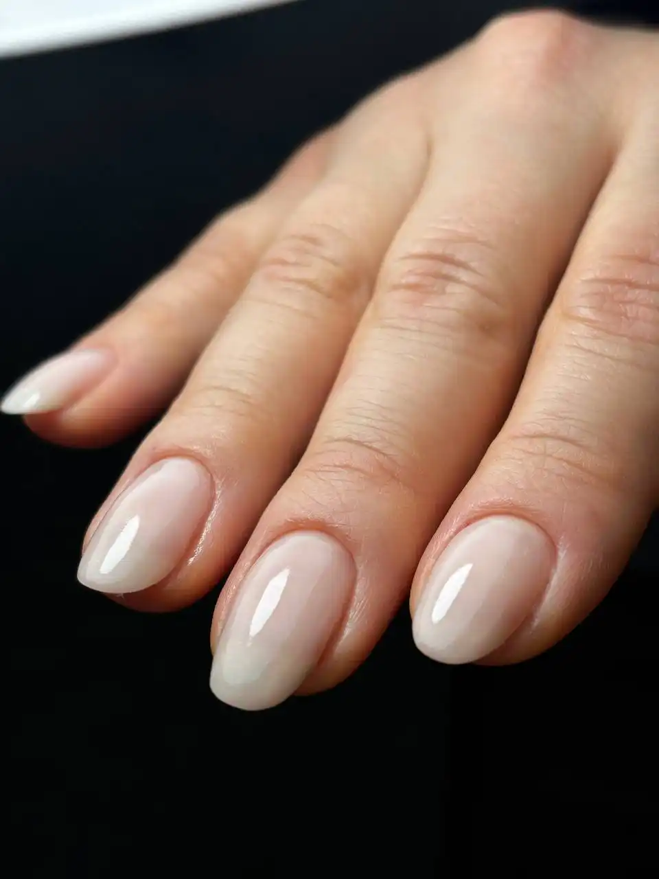 Поиск модели для маникюра