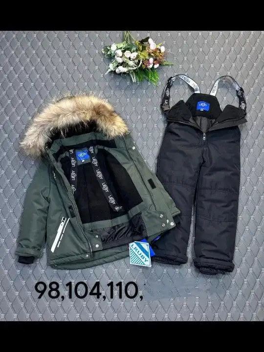 Продам зимний костюм размер 104