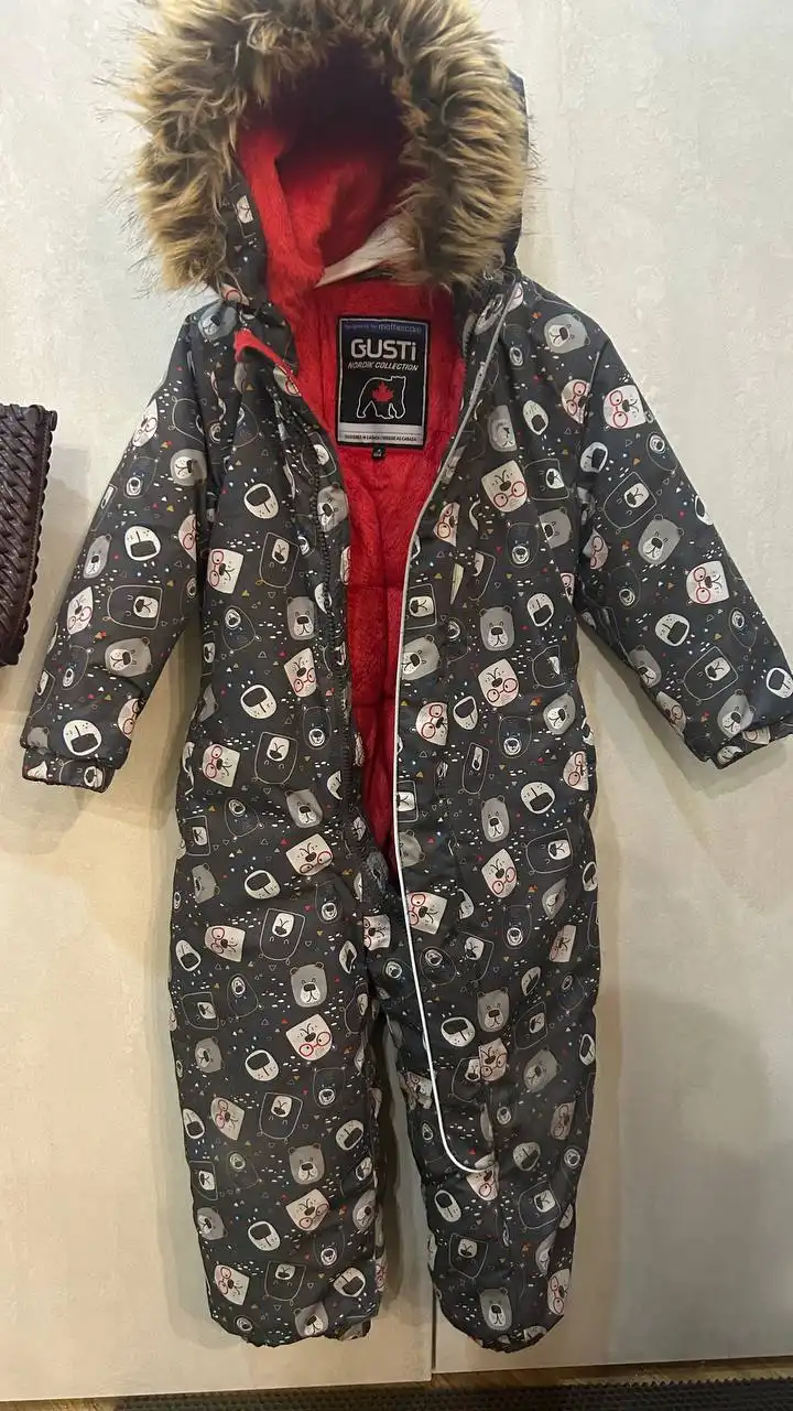 Теплый зимний пуховик