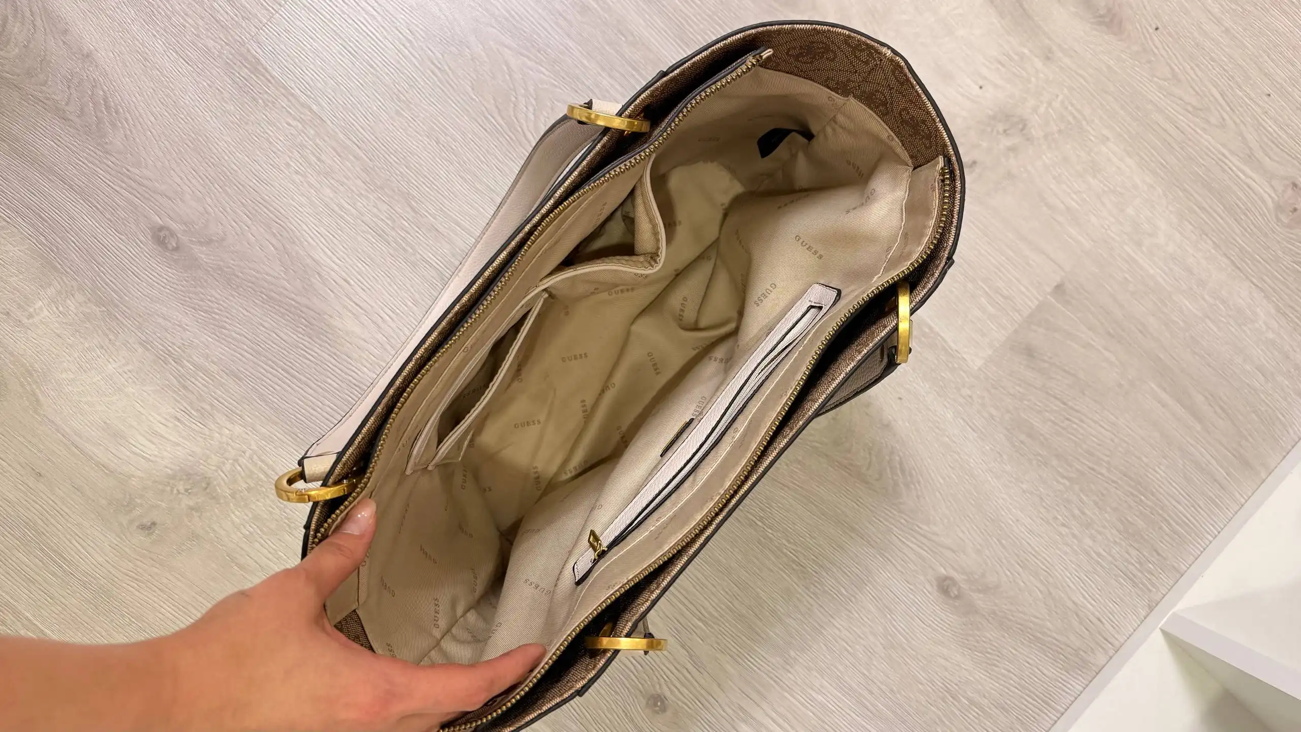 Сумка-шопер Guess оригинал