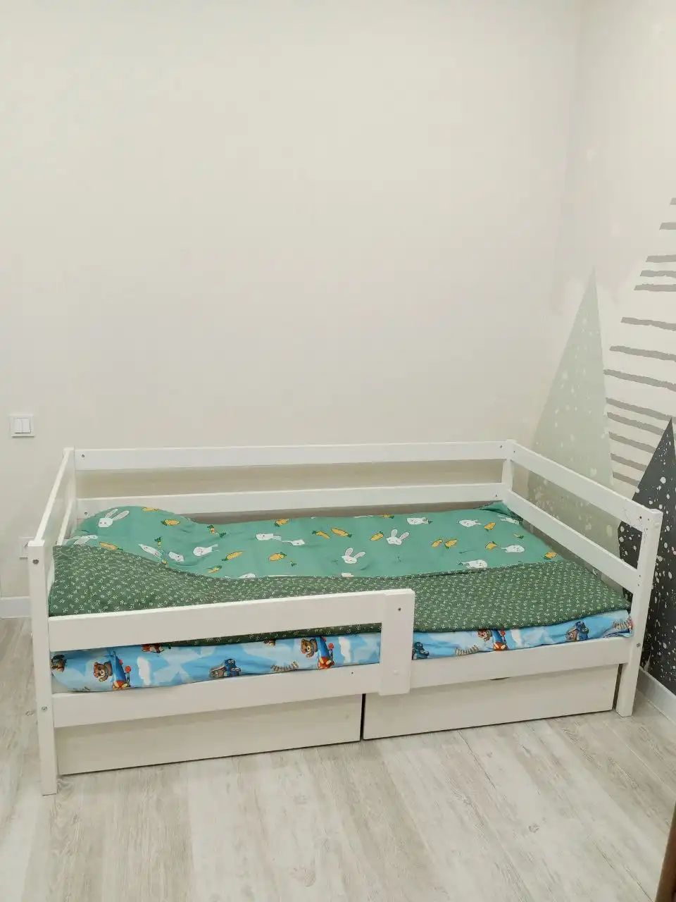 Кровать 180х90