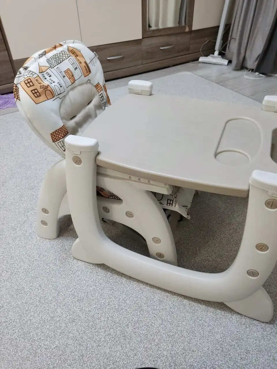 Детский стул для кормления 2в1 Babyton