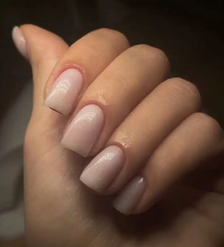 Услуги маникюра и педикюра в Чебоксарах