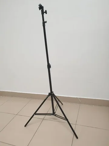 Штатив б/у - Хобби и отдых в Чебоксары