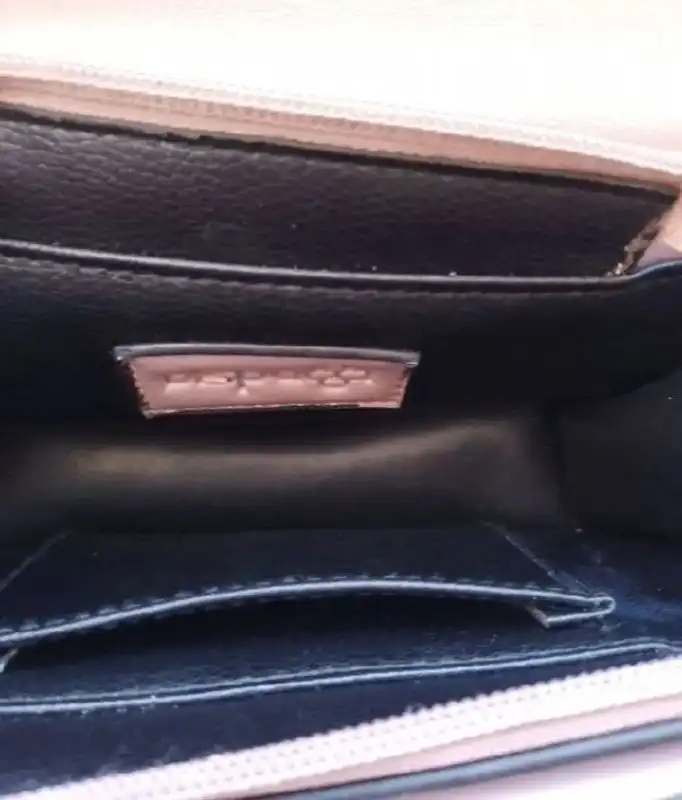 Женская сумка через плечо б/у