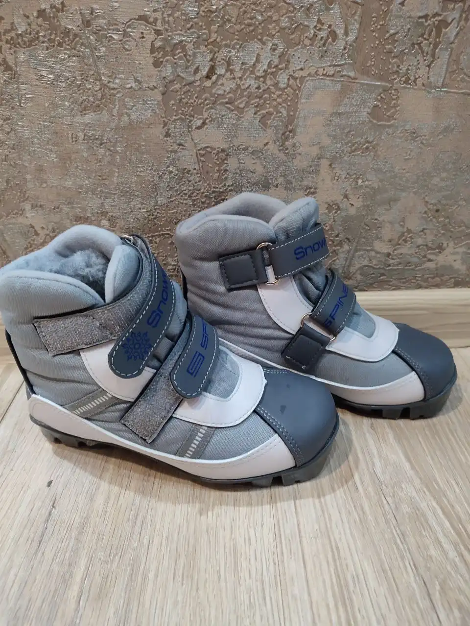 Ботинки для лыж на липучках