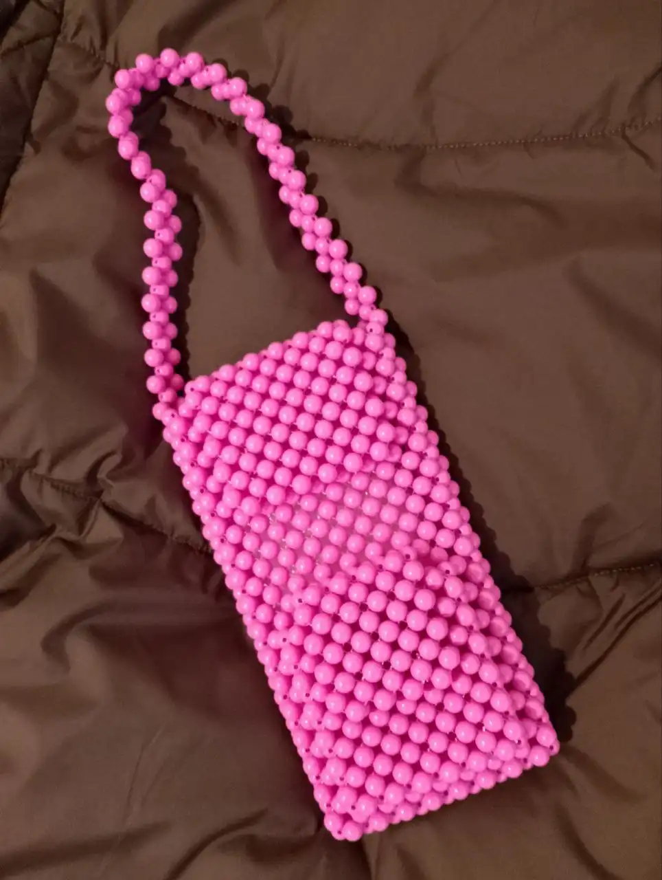 Сумочки из бусин, брелки, косметичка