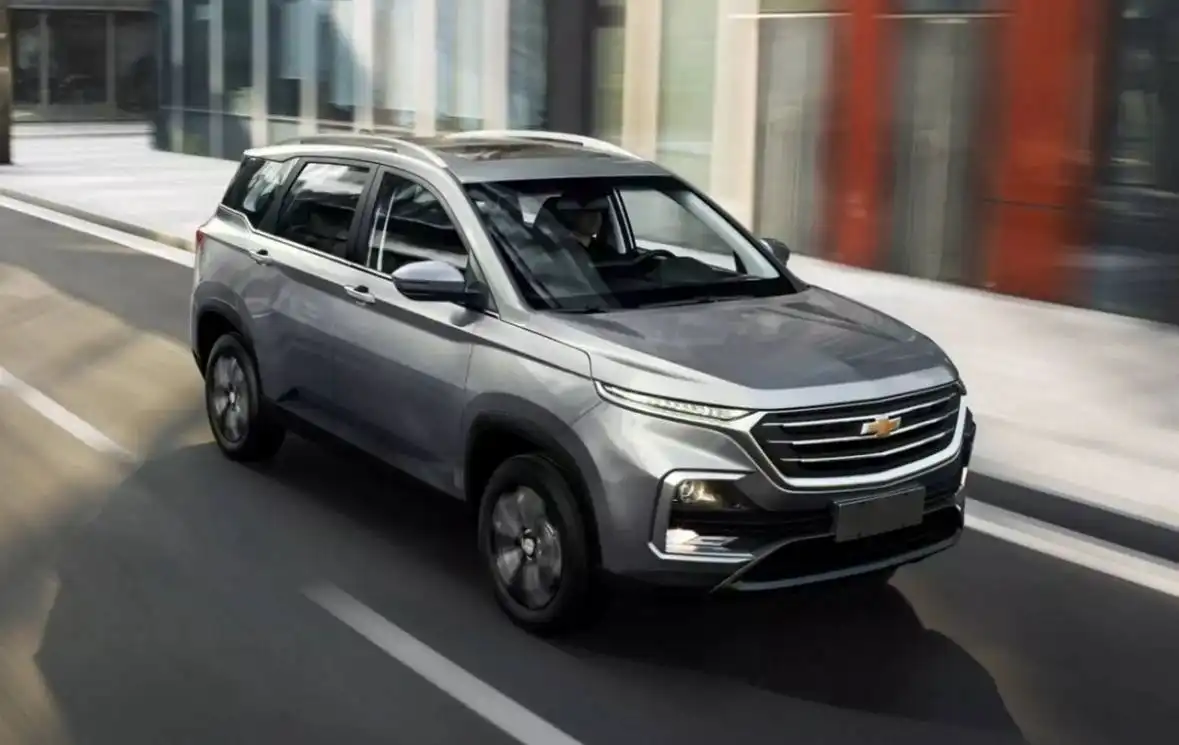 Продам большой семейный автомобиль 7 мест в отличном состоянии - Авто в Чебоксары