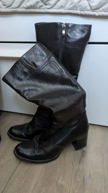 Демисезонные и зимние сапоги отдам бесплатно - Мужская одежда в Чебоксары