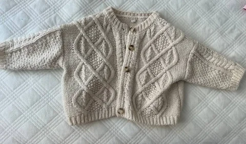 Кардиган размер 98 в отличном состоянии - Мужская одежда в Чебоксары