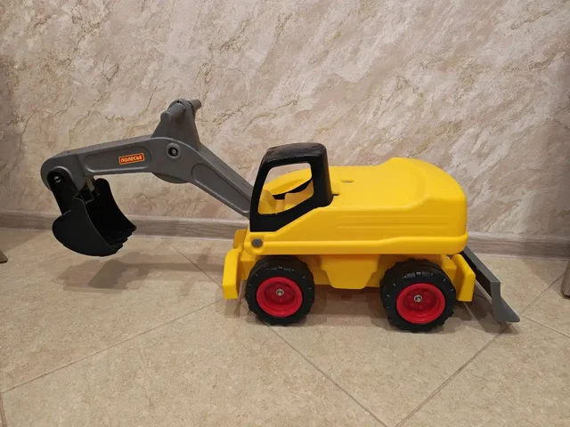 Экскаватор в идеальном состоянии - Аквариумы и аксессуары в Чебоксары