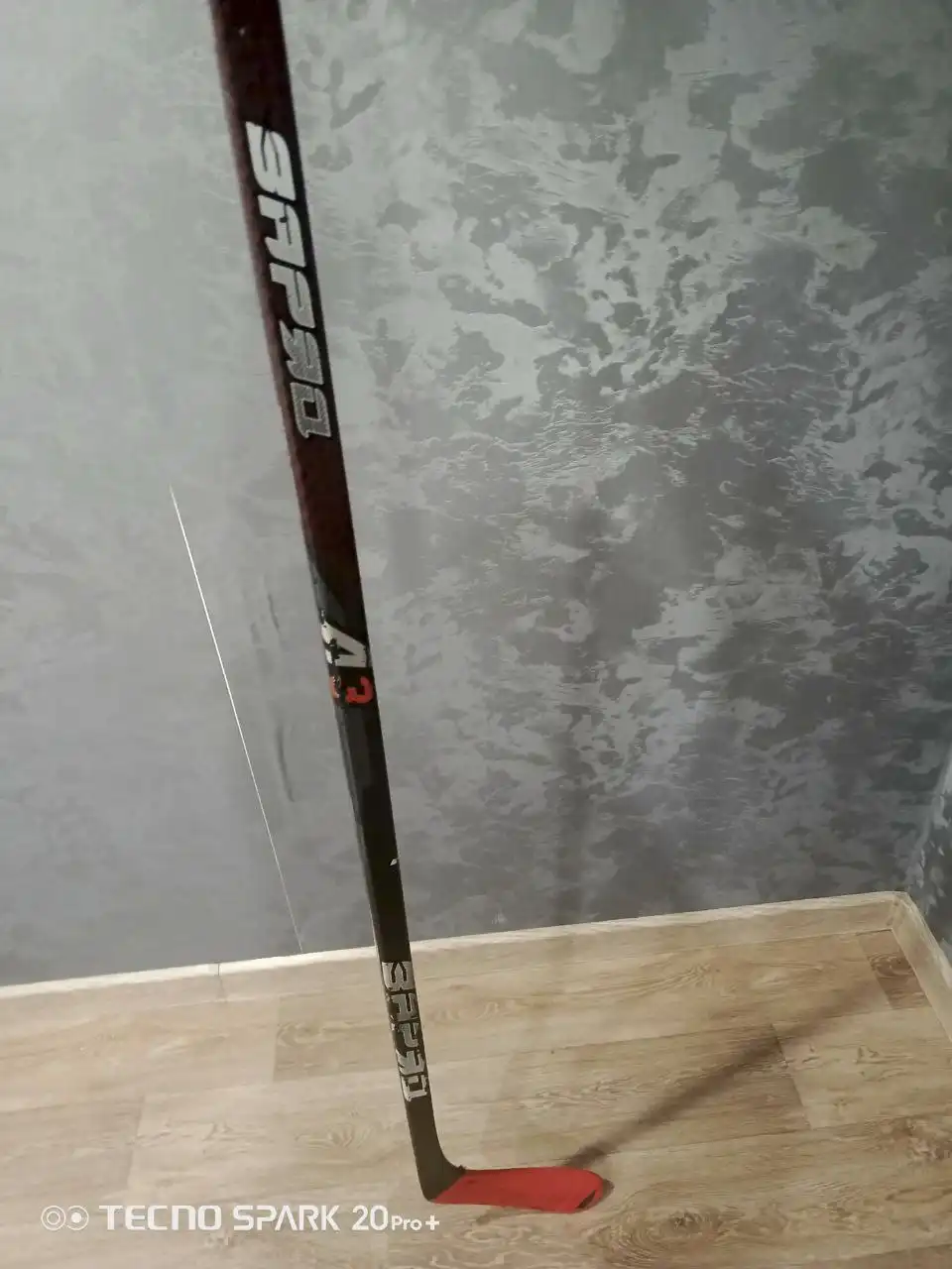 Продам клюшку Заряд А3 FLEX 60 - Спортивные товары (Барахолка) в Чебоксары