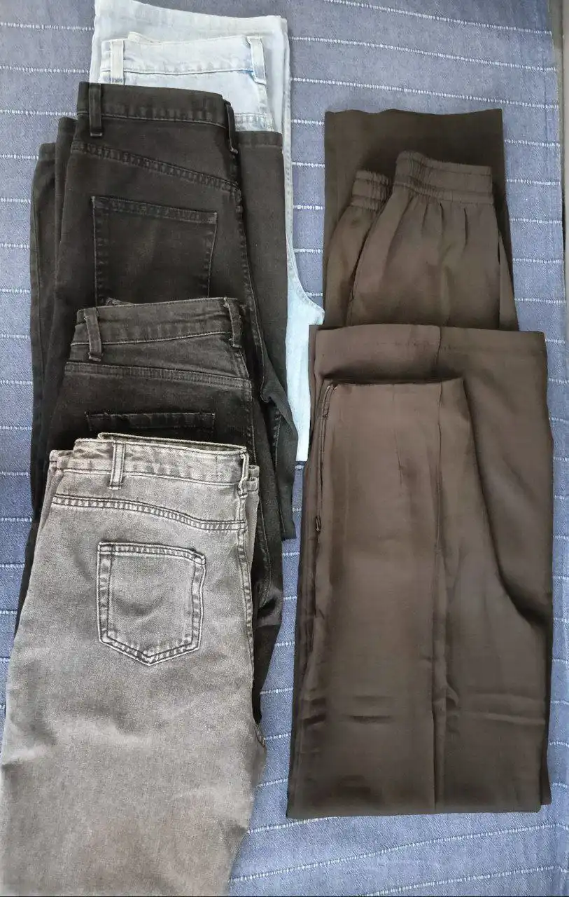 Продажа джинсов и штанов 42-44 размера - Джинсы и штаны (Одежда) в Чебоксары