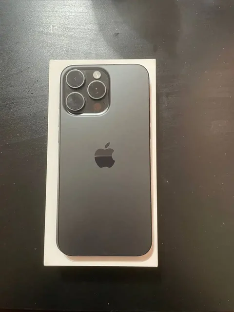 Продам iPhone 15 Pro Max 256 Гб в отличном состоянии - Смартфоны в Чебоксары