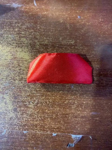 Лепестки из атласной ленты для атласных роз - Коллекционирование в Чебоксары