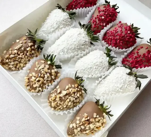 Клубника и финики в шоколаде на 14 февраля - Спецодежда в Чебоксары