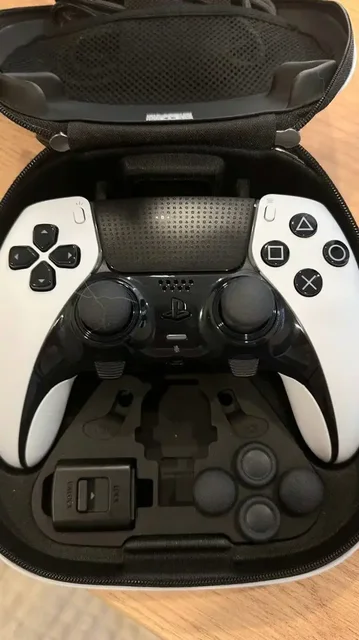 Sony DualSense Edge для PS5 в отличном состоянии - Планшеты и телефоны в Чебоксары