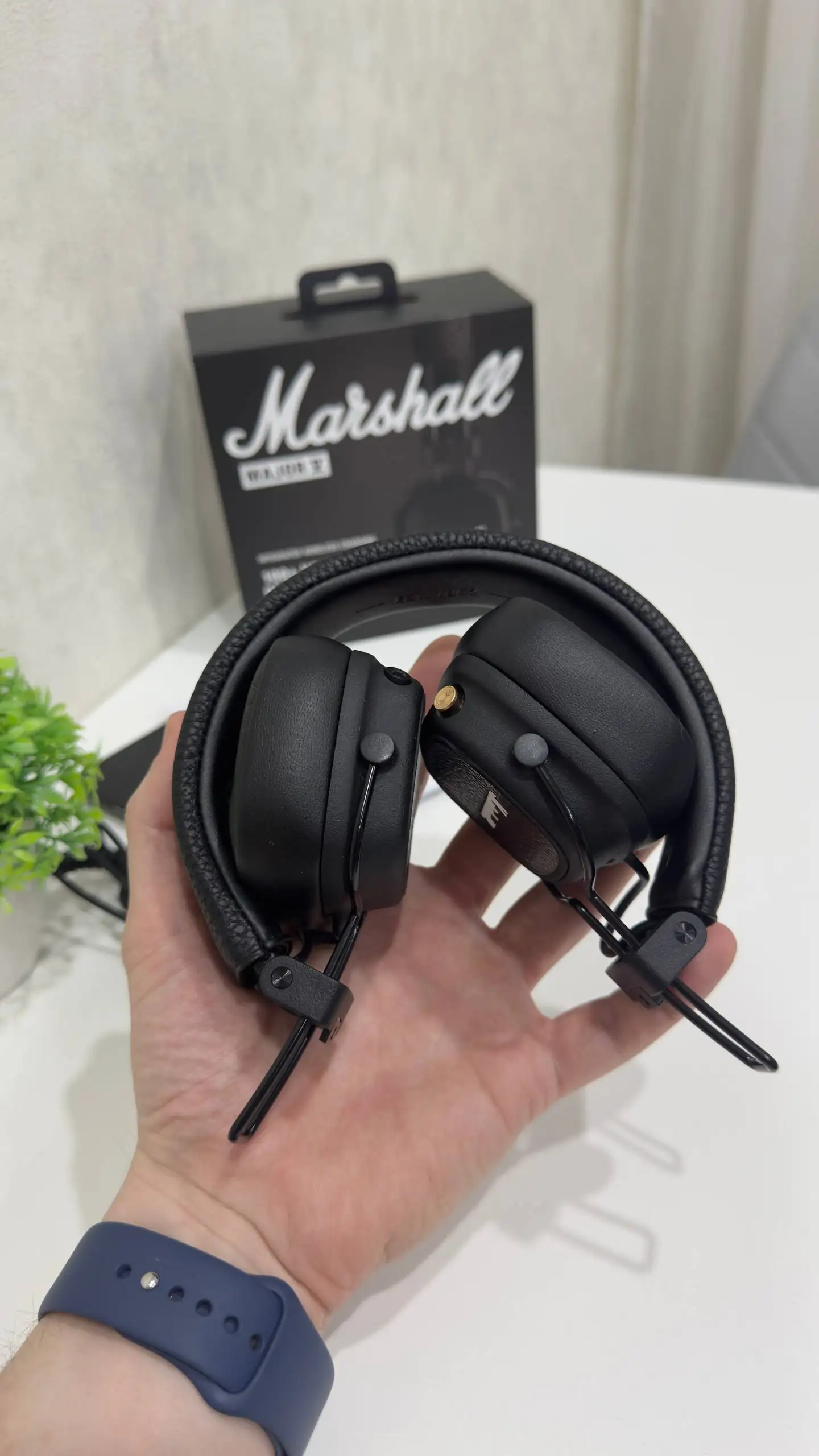 Продажа наушников Marshall Major V - Наушники (Электроника) в Чебоксары