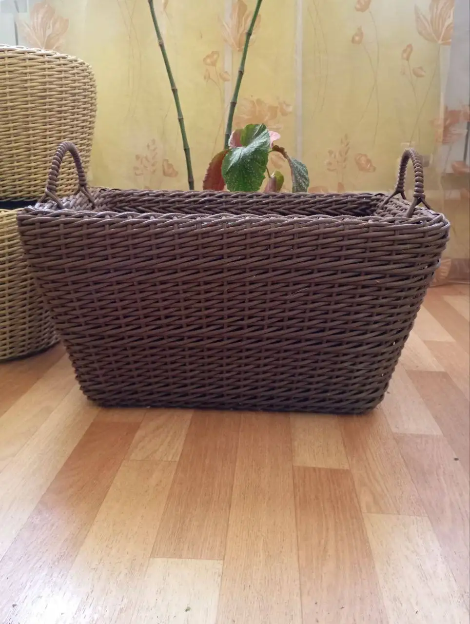 Продажа дровниц из ротанга на заказ - Барахолка в Чебоксары